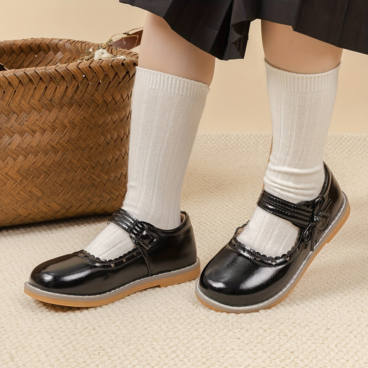 Детские кожаные туфли на каблуке с бантом, круглым носком, осень-зима, однотонные