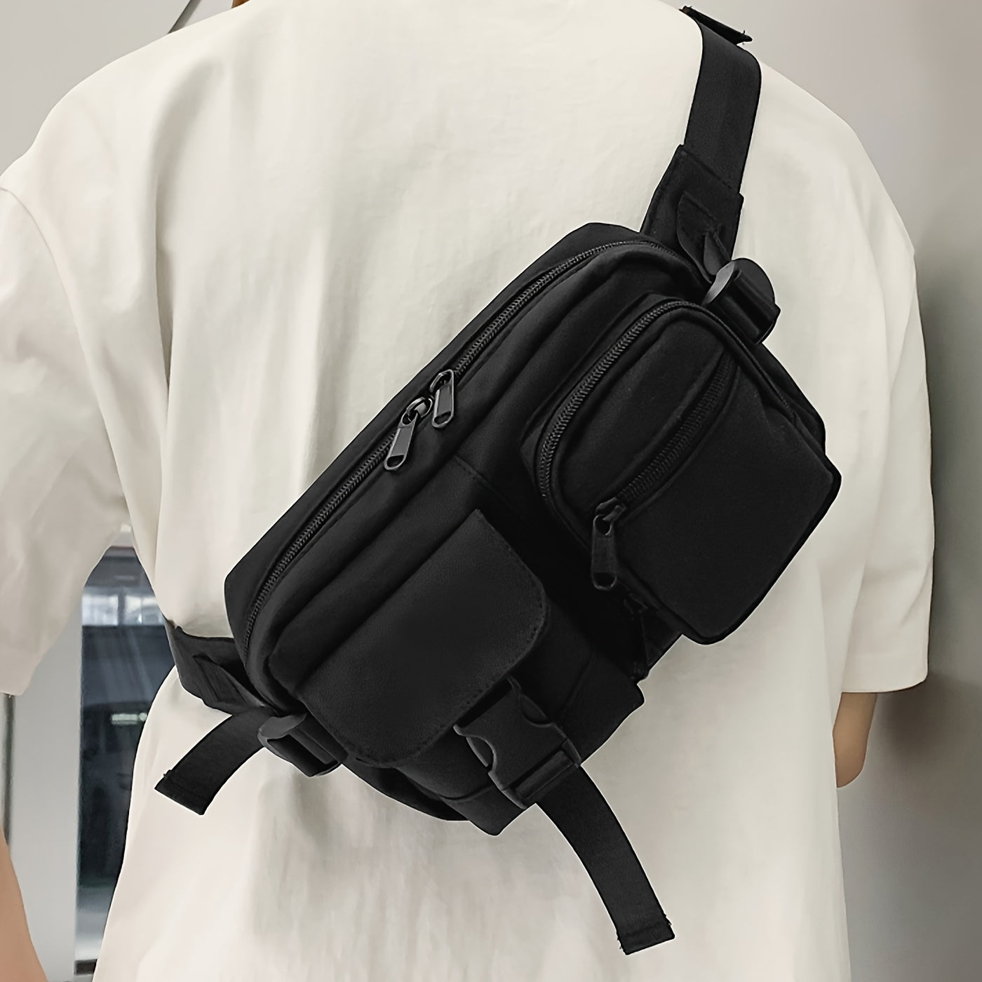 Waterproof Nylon Chest Bag with Adjustable Strap for Travel Running Hiking Cycling