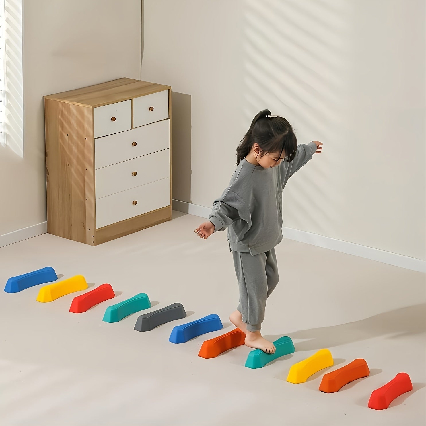 8-Piece Kids Balance and Stepping Stones Set for Indoor Outdoor Play in Red Green Blue Yellow