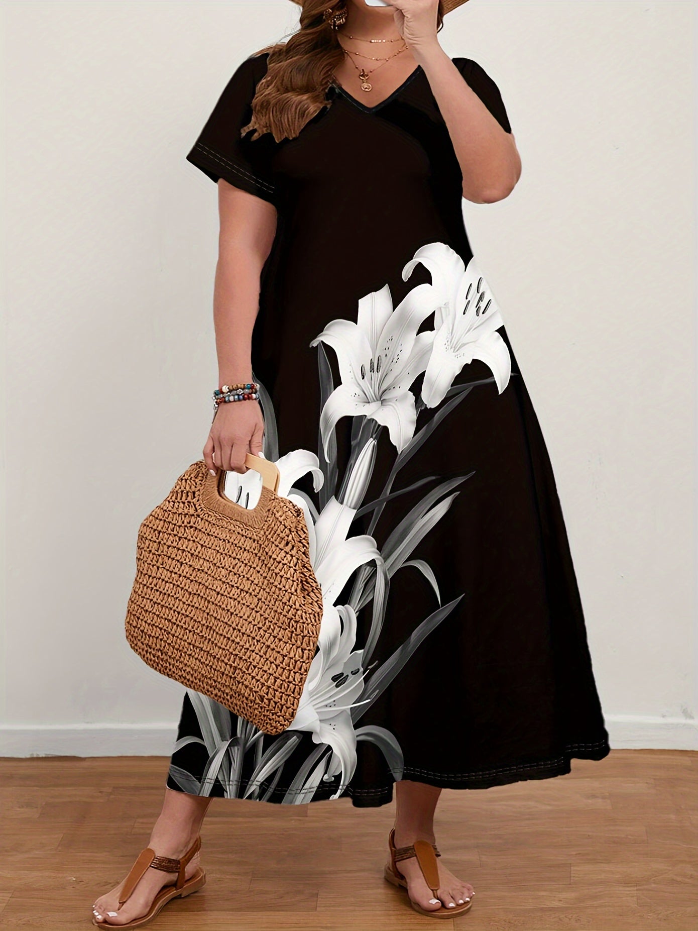 Plus Size Floral Print Maxi Dress for Spring Summer V-Neck Polyester