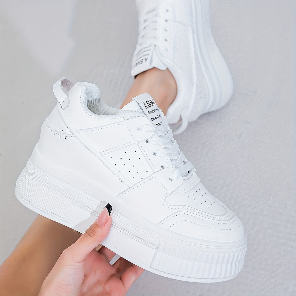 Women's White Casual Sneakers Thick Sole Comfortable Fashion
