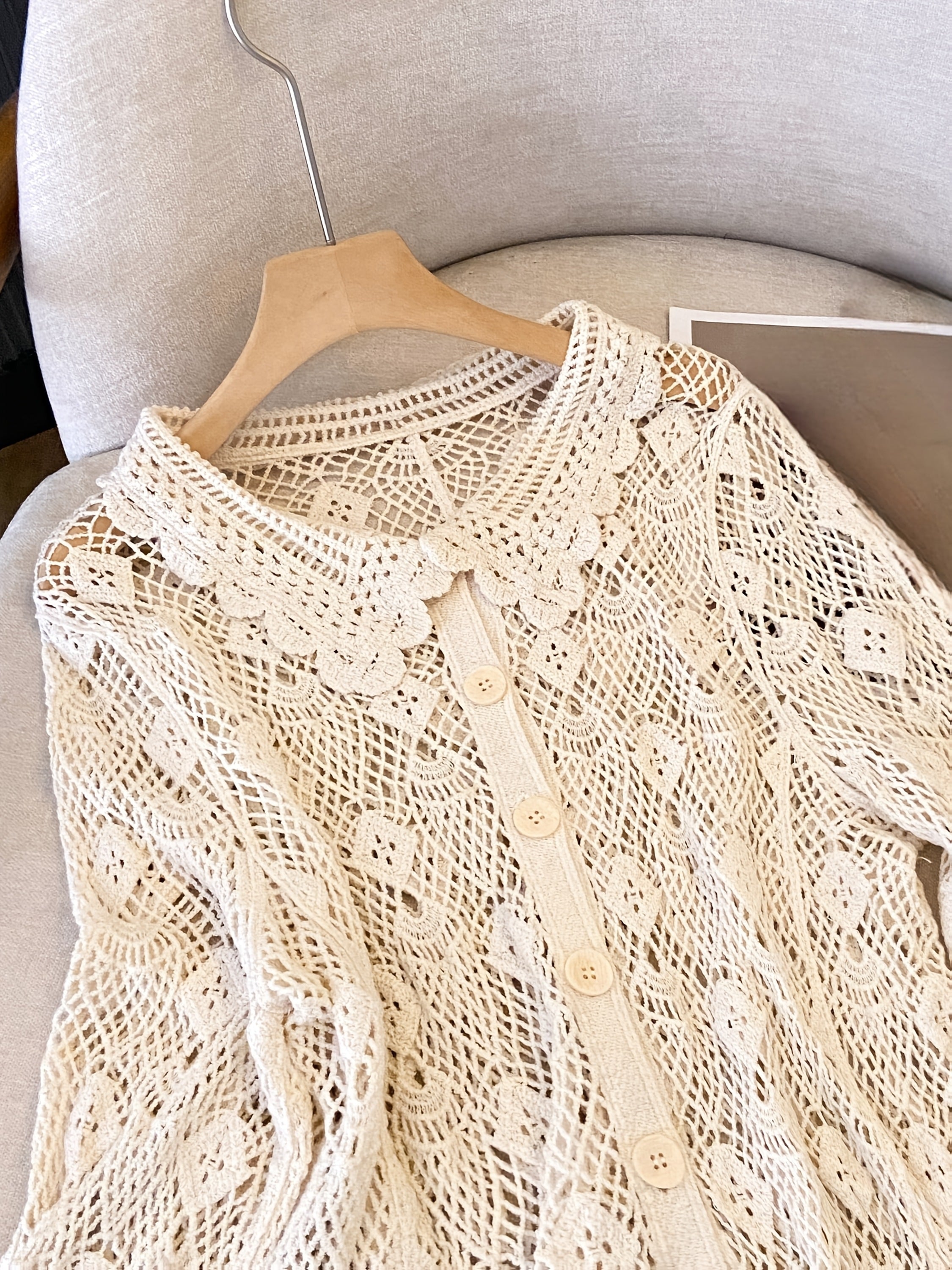 Blusa de encaje de crochet con cuello en V para mujer talla plus de manga larga primavera verano