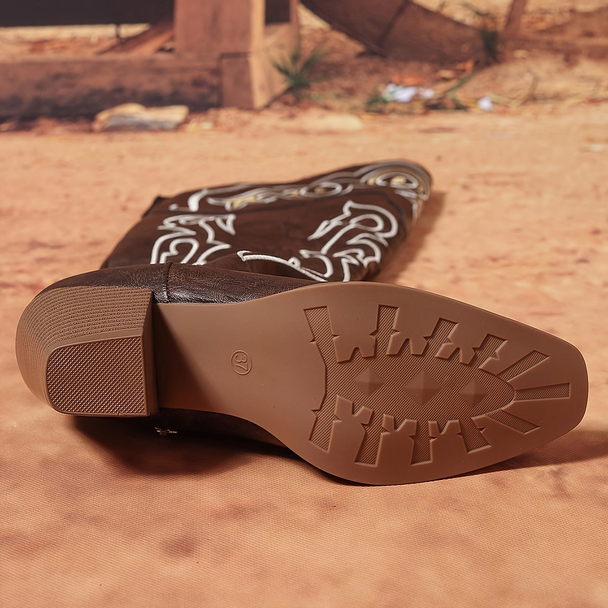 Женские западные сапоги выше колена с вышивкой, кофейный цвет, каблук-блок