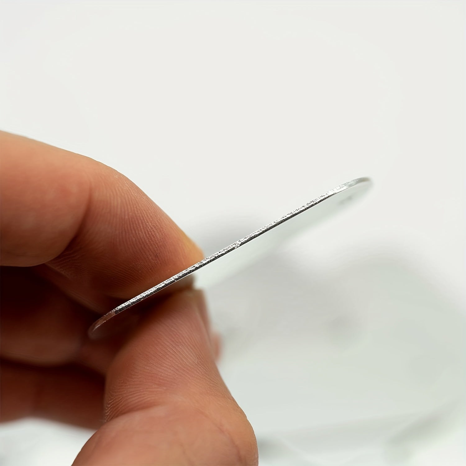 Набор из 25 серебристых алюминиевых заготовок для штамповки - стильный и современный аксессуар для мужчин