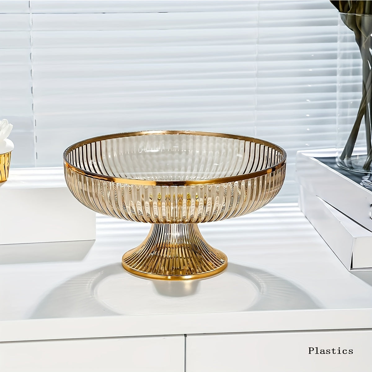 Acrylic Fruit Bowl with Gold Rim and Luxurious Texture for Snacks and Decor