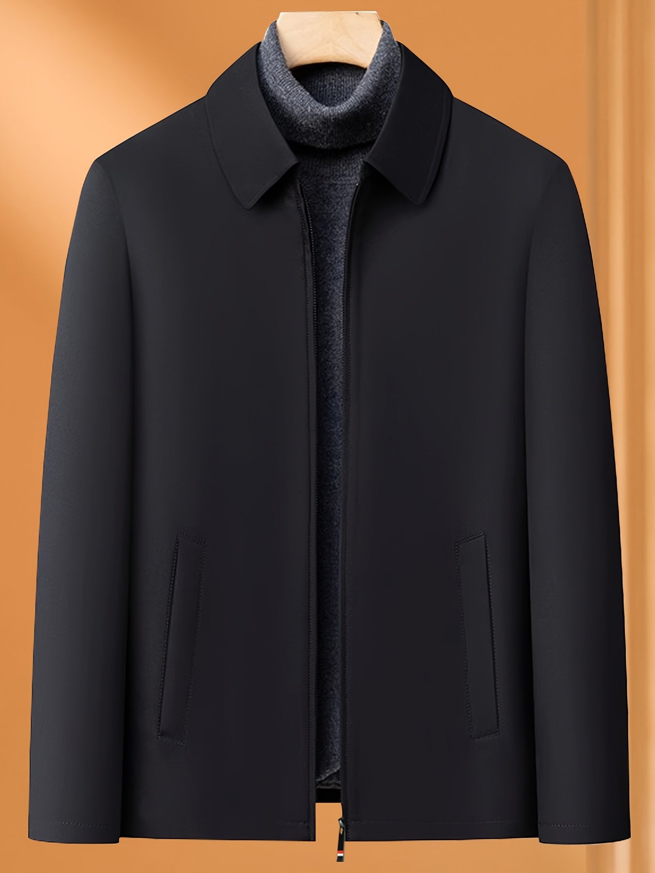 Erkaklar uchun qishki qalin premium yaka palto, 100% polyesterdan tayyorlangan, bir rangli biznes palto, zip yopilishi bilan, odatdagi moslikda