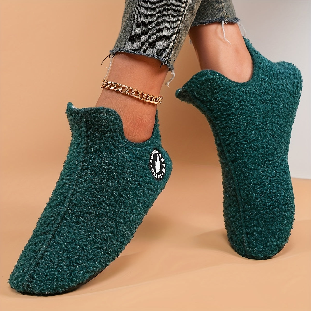 Women Fluffy Plush Winter Boots Lightweight Flat Soft Sole Slip On