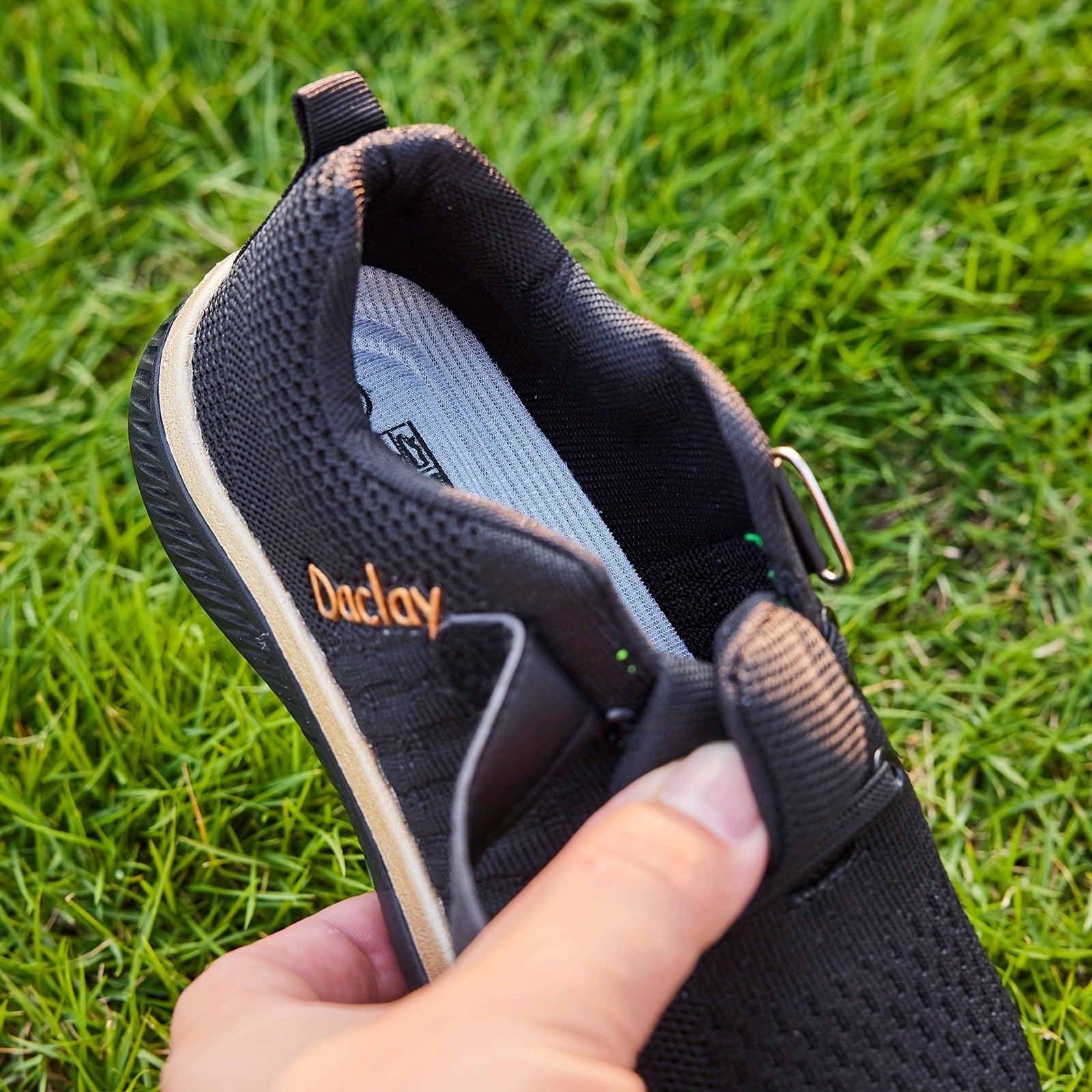 Unisex Youth Lightweight Fabric Sneakers with Tassel for Running Hiking Outdoor