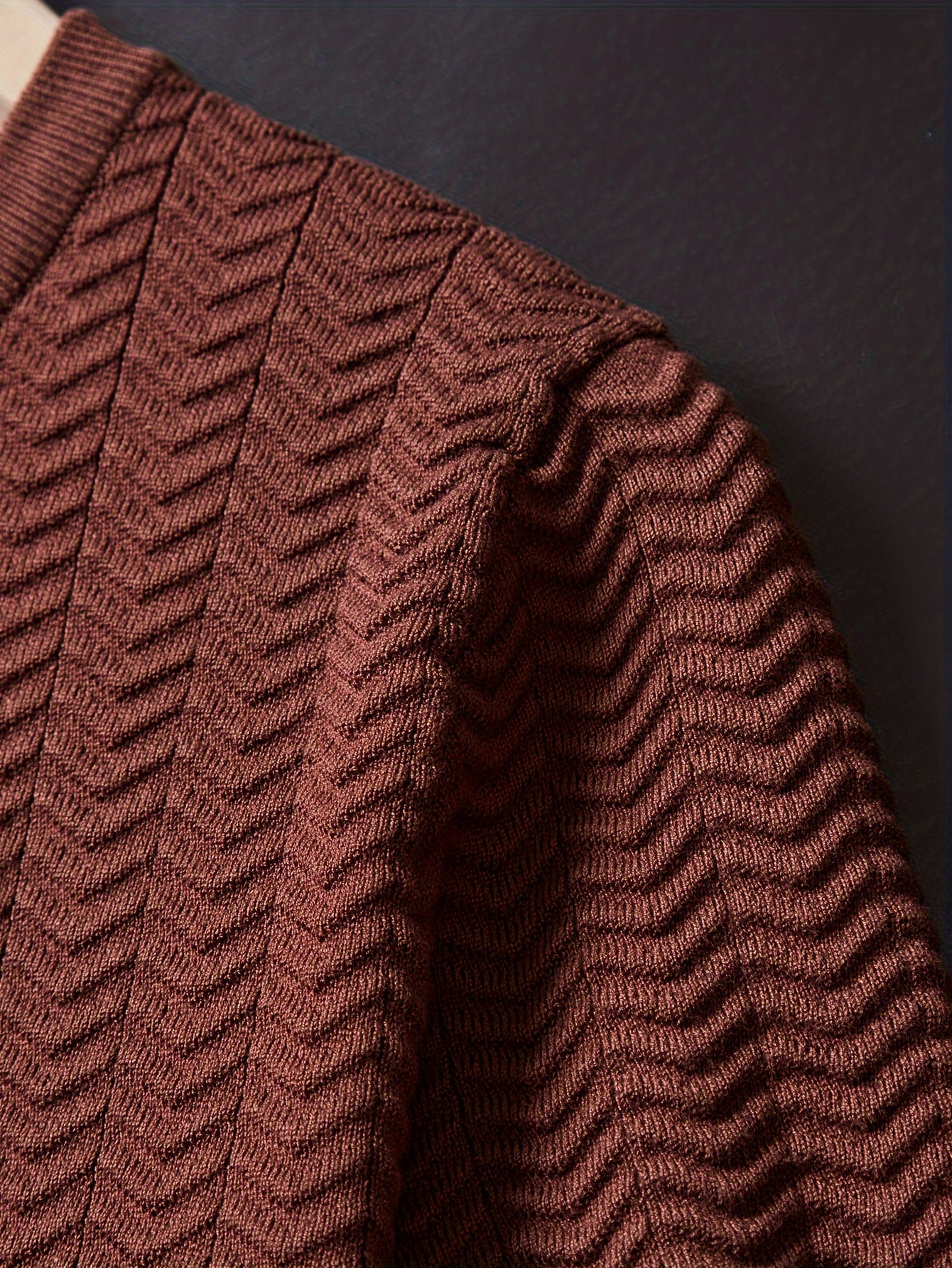 Men's Striped Knitted Short Sleeve Crew Neck Sweater for Fall Winter Street Style