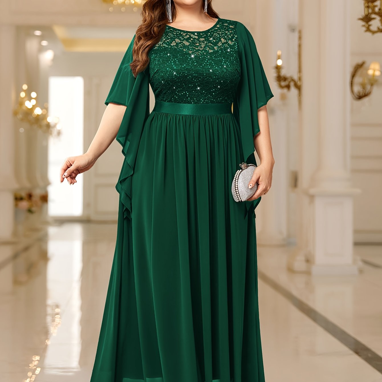 Темно-синее макси-платье с кружевной отделкой и рукавами-бабочками для вечерних вечеринок