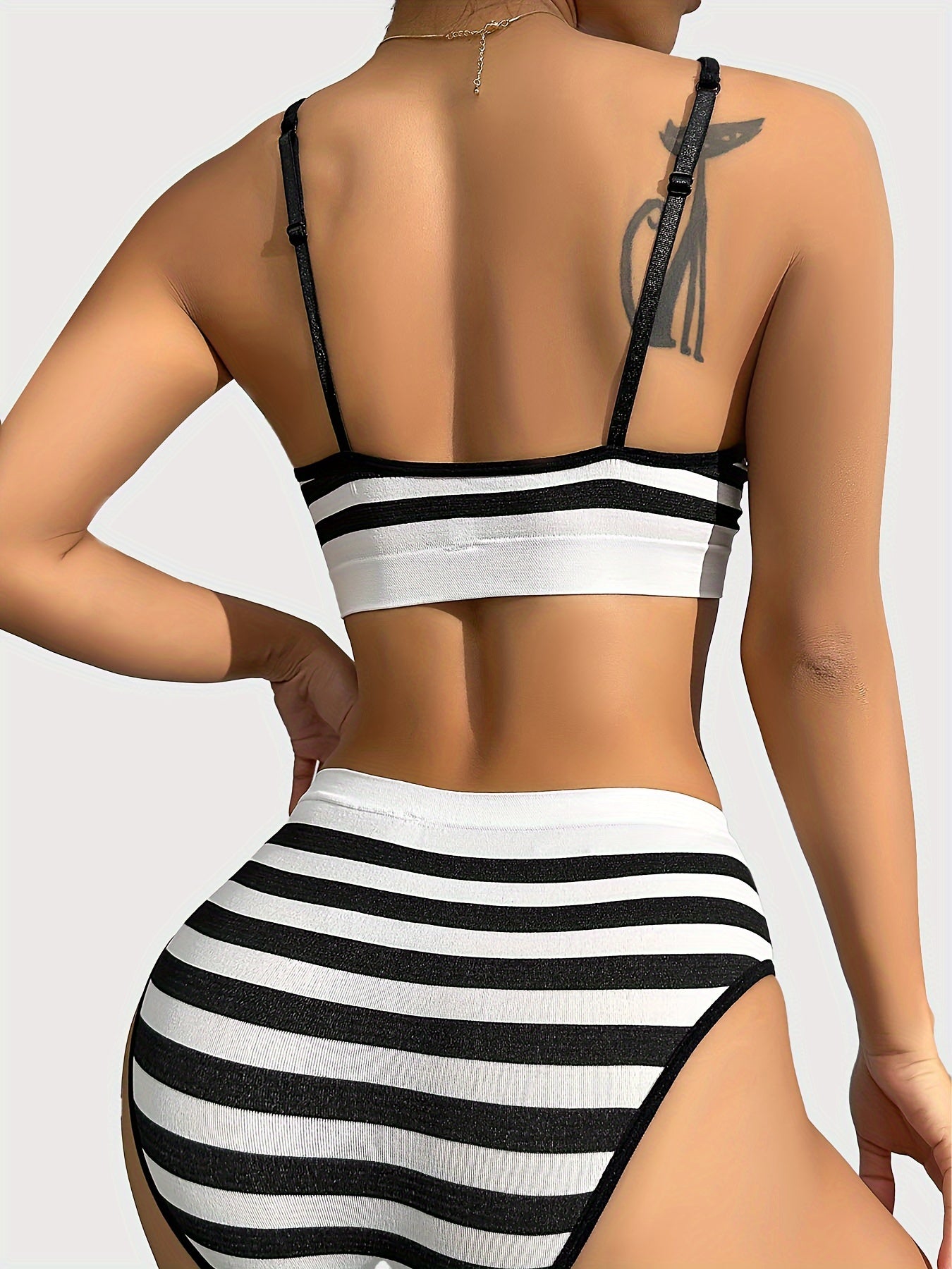 Women's Colorblock Striped Wireless Push-Up Bra and Elastic Panties Lingerie