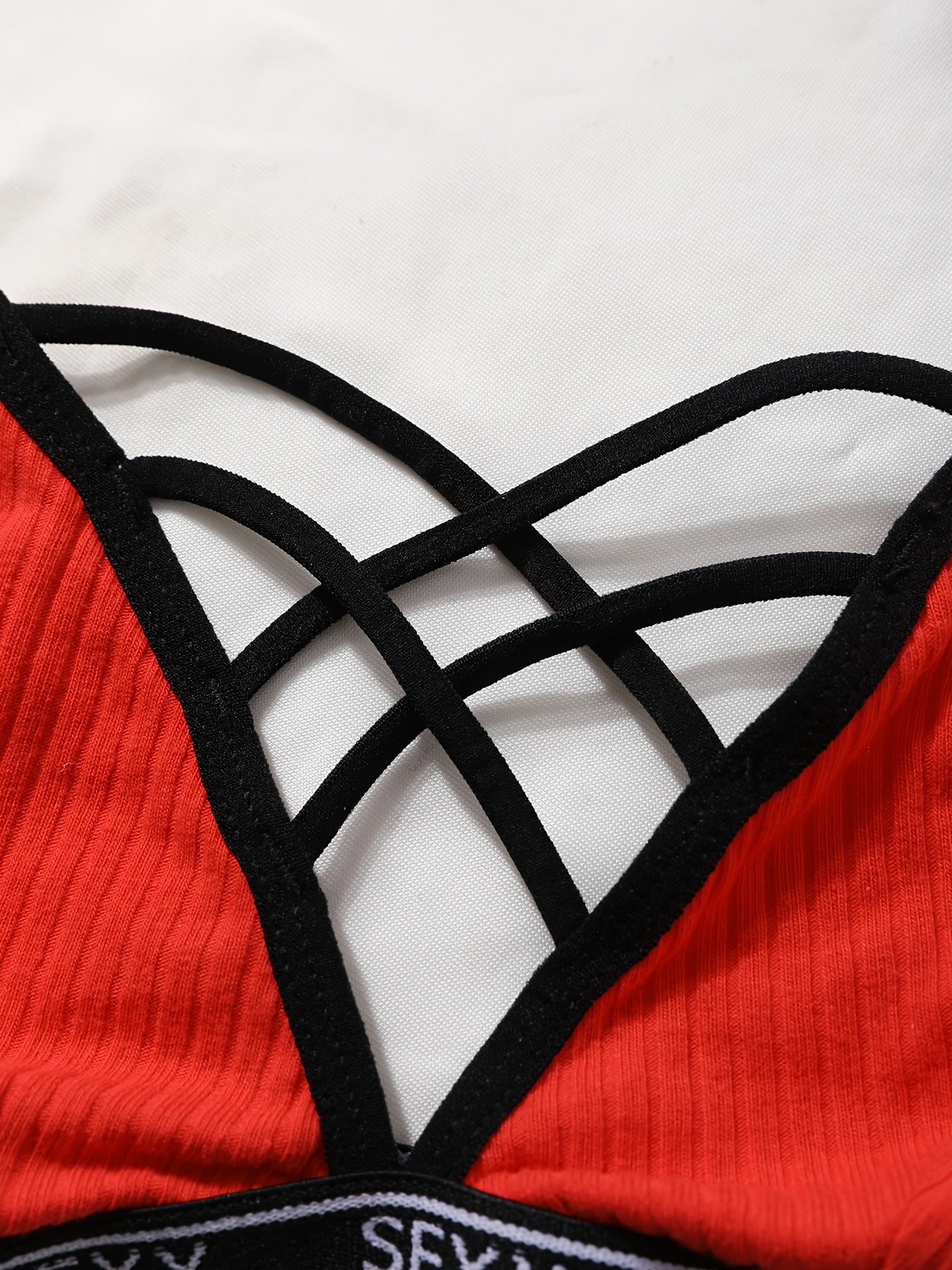 Женский комплект нижнего белья