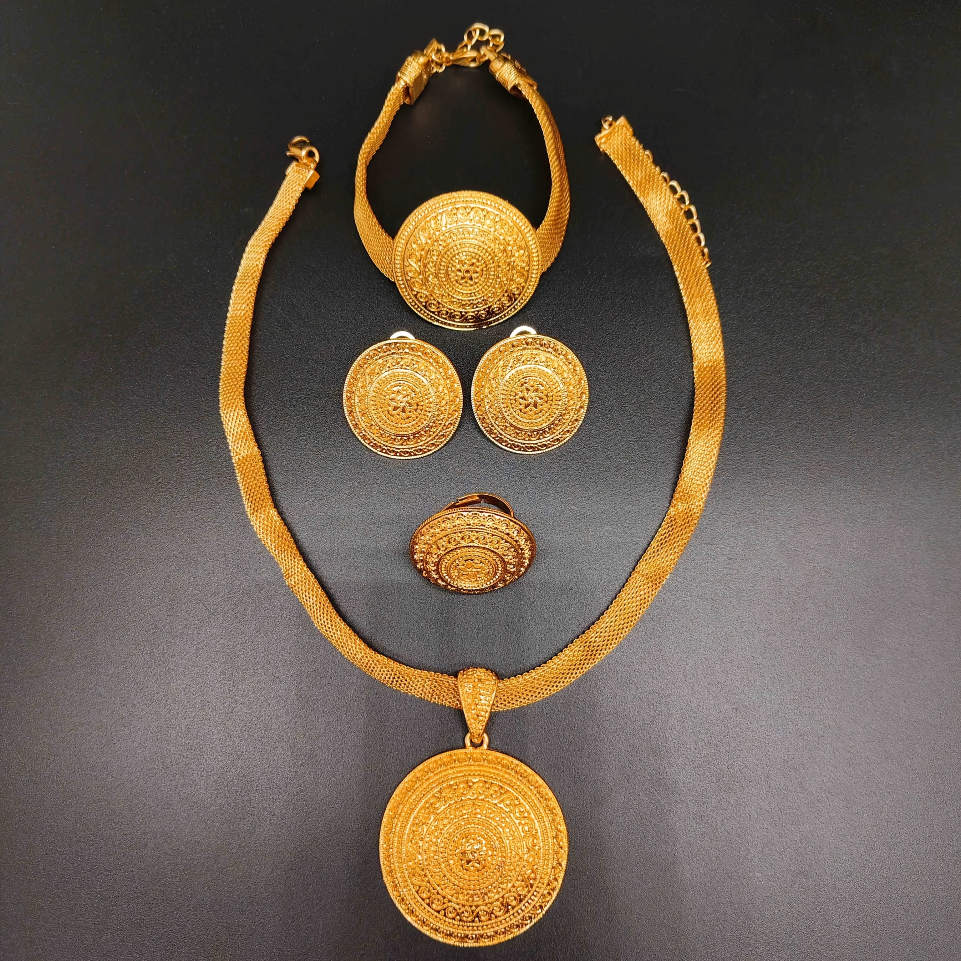 Women's Jewelry Set with Necklace Earrings Bracelet and Ring in Alloy for Everyday Wear