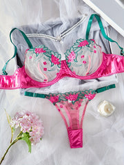 Plus Size Women's Floral Embroidered Mesh Lingerie Set Bra and Thong