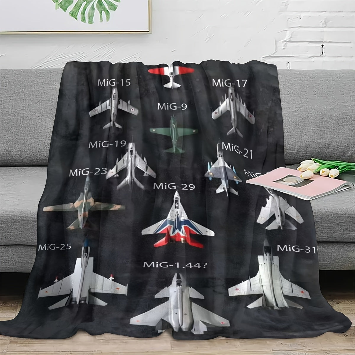 Military Jet Aircraft Print Flannel Fleece Throw Blanket All-Season Hypoallergenic Stain-Resistant Bedding