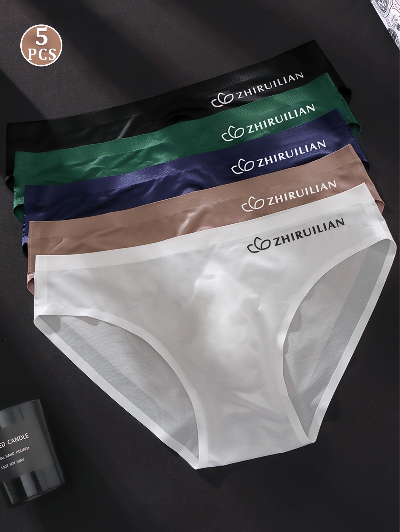 68% naylon va 32% spandeks to'qilgan matodan tayyorlangan erkaklar uchun 5 ta to'plam seamless boxer briefs. Yengil, cho'ziluvchan va qulay, bir rangli va harf bosma dizayni bilan. 150gsm.