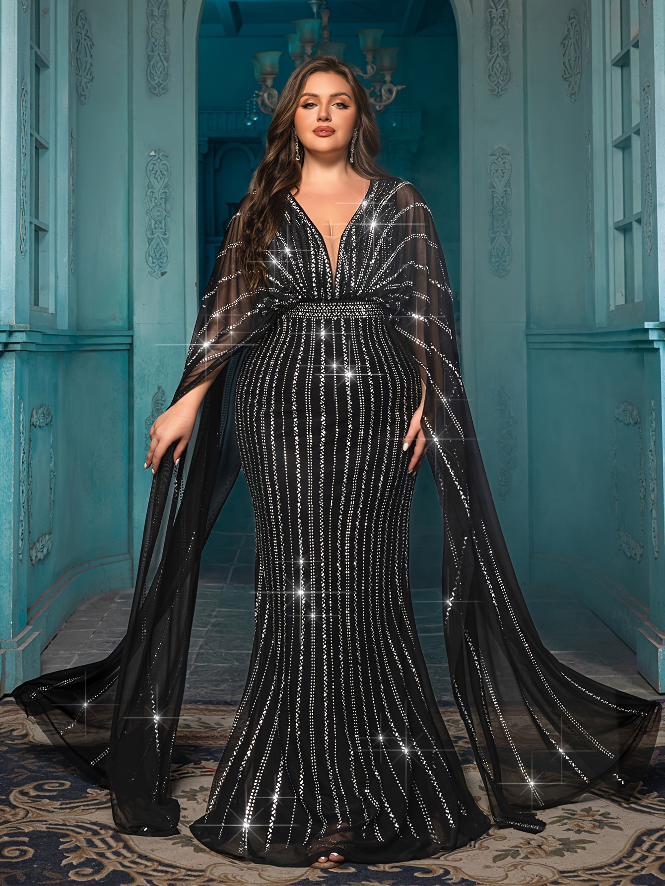 Plus Size Rhinestone Mesh V-Neck Evening Gown Long Sleeve Formal Dress Black Mermaid Wedding Prom