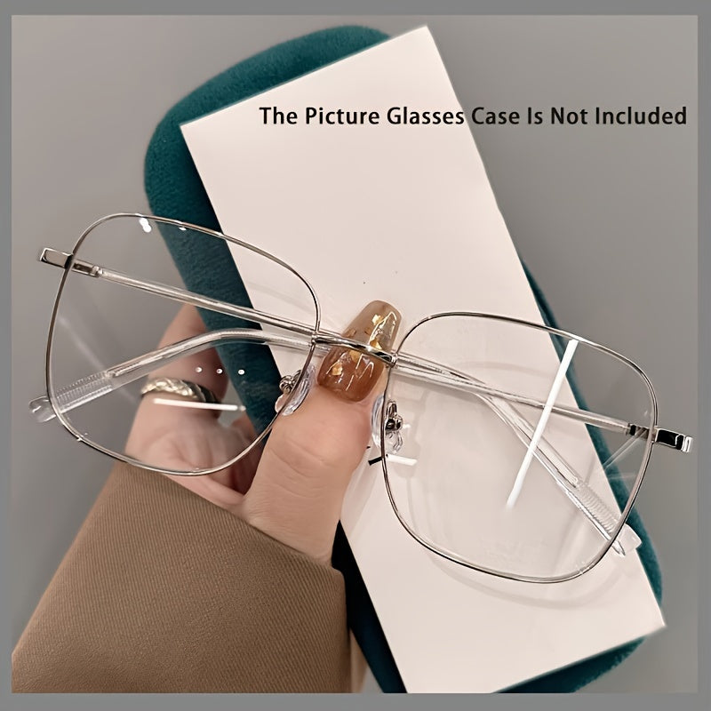 Ayollar uchun katta ramkali retseptli ko‘zoynaklar qisqa ko‘rish uchun yumshoq uslubda