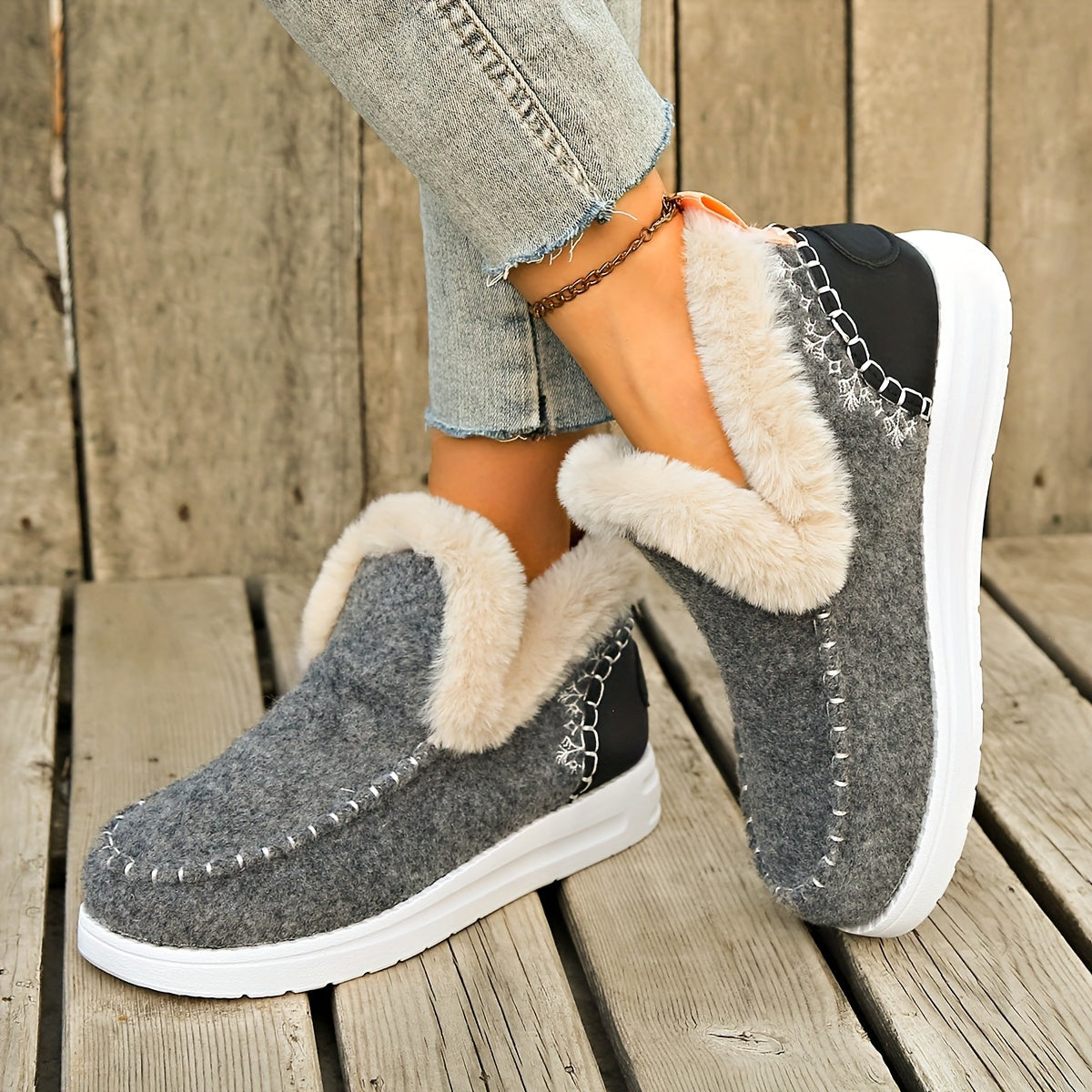 Women's Plush-Lined Ankle Boots Warm Faux Furry Casual Slip-On Shoes