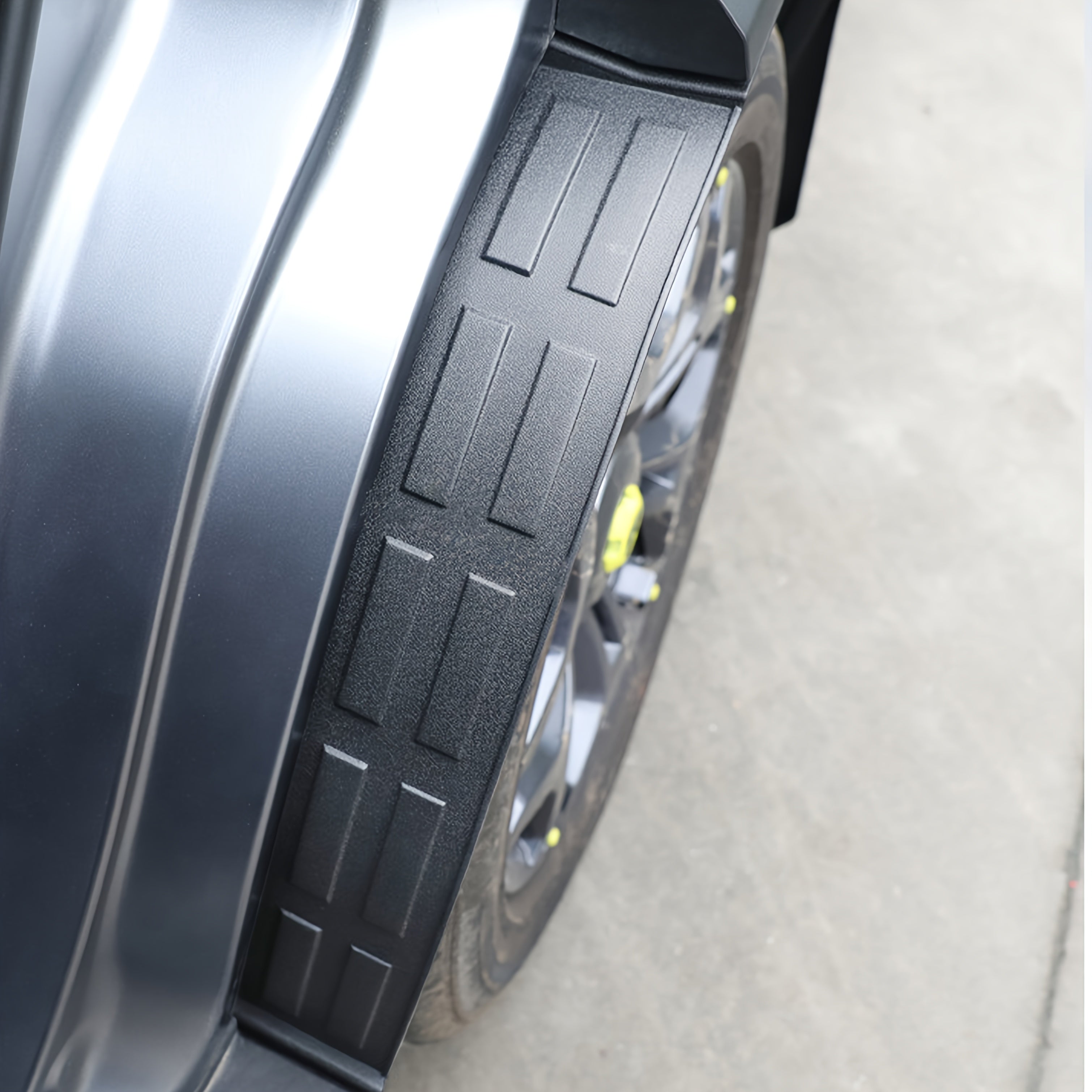 2-Piece Car Mud Flaps Beige Dirt and Sand Protection for Front and Rear Wheels