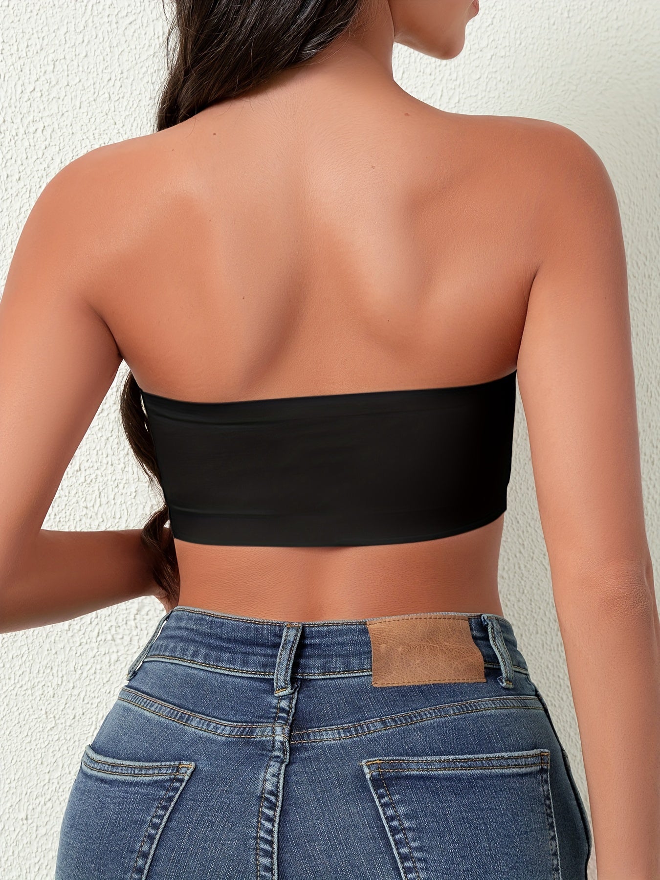 Women's Strapless Wireless Bandeau Bra with Push-Up Support and Anti-Slip Design