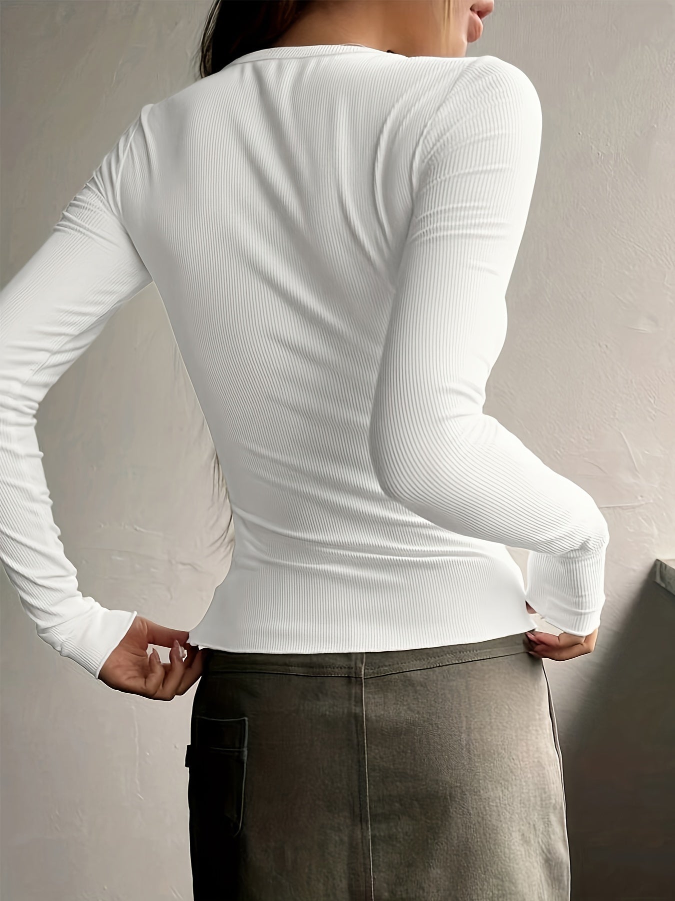 Women's Long Sleeve Knit Top Solid Color Crew Neck Button Detail Polyester Spandex Spring Fall