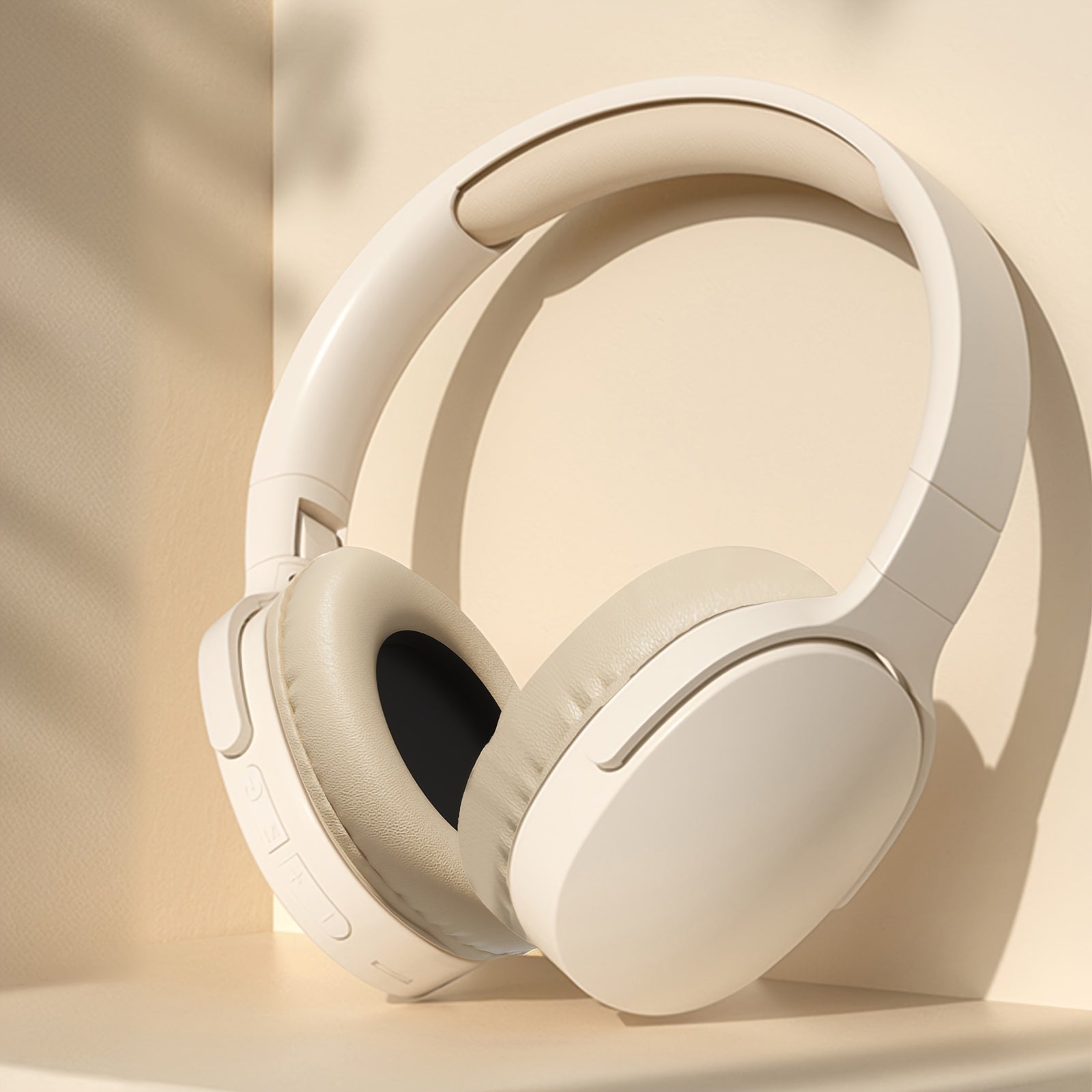 Wireless Over-Ear Headphones with 20H Playtime Noise-Canceling Microphone Foldable White