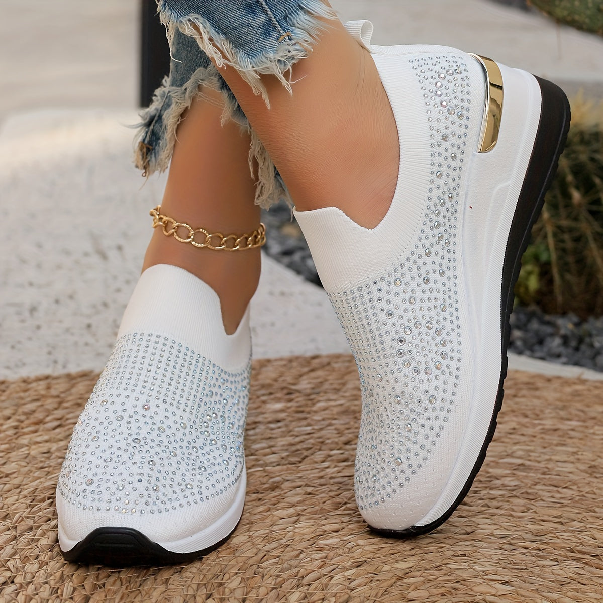 Women's Rhinestone Decor Platform Sneakers Casual Slip-On Outdoor Shoes