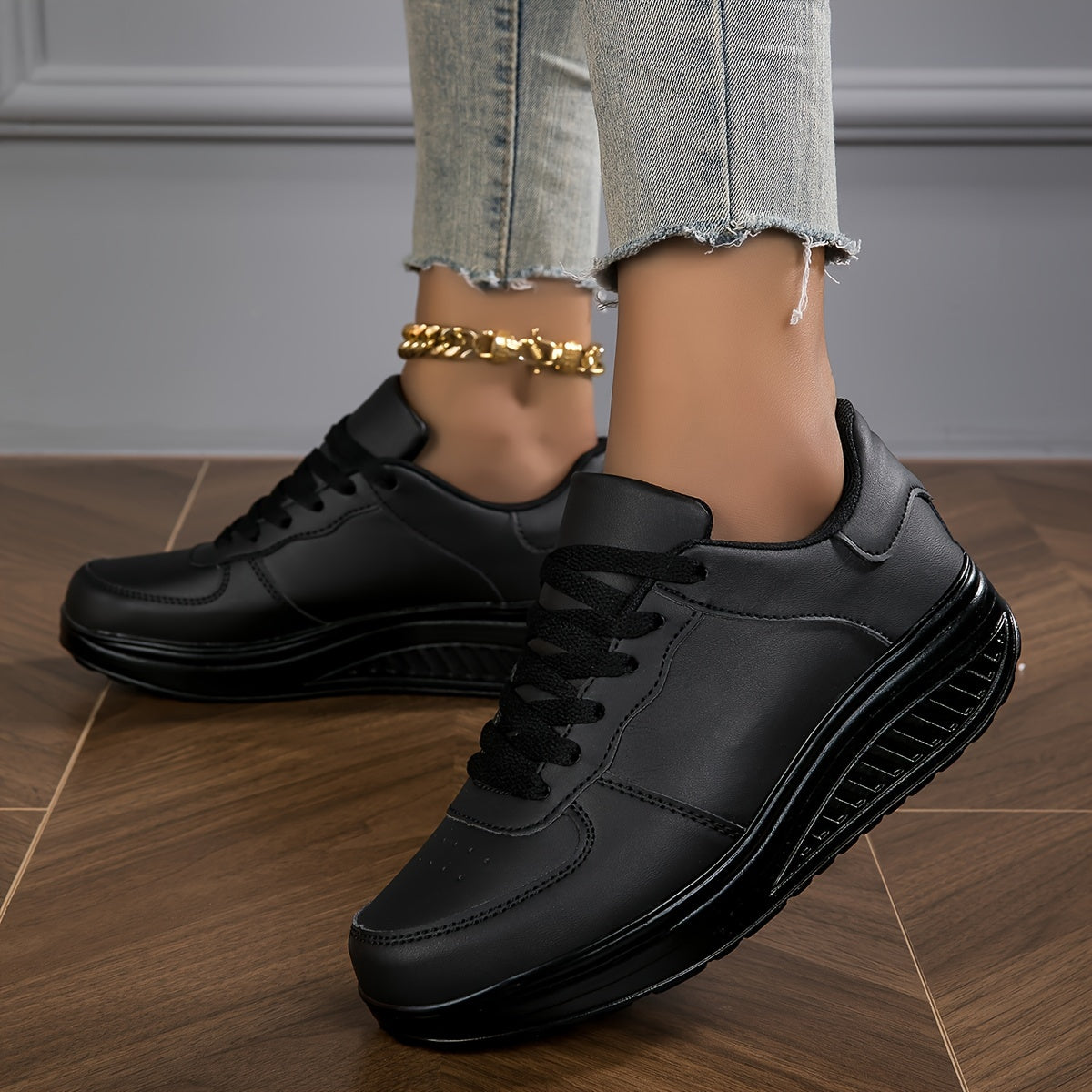 Women's Wedge Sneakers Lace-Up Low Top All-Season Man-Made Materials