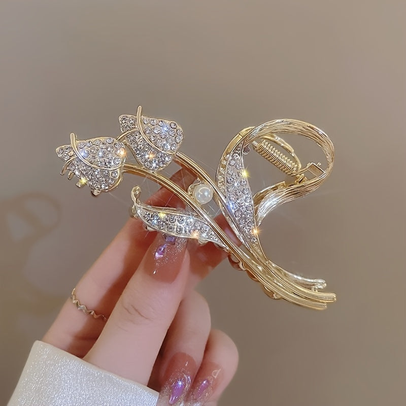 Large Shark Hair Clip for Women with Tulip Design and Thick Hair