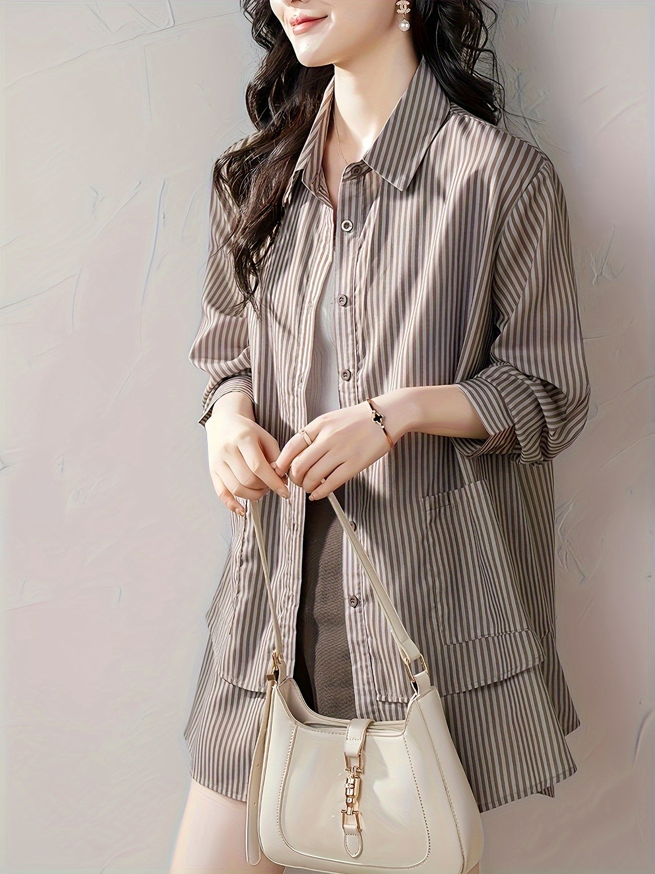 Ayollar uchun jigarrang va oq chiziqli uzun qoʻl qattiq kundalik kofta