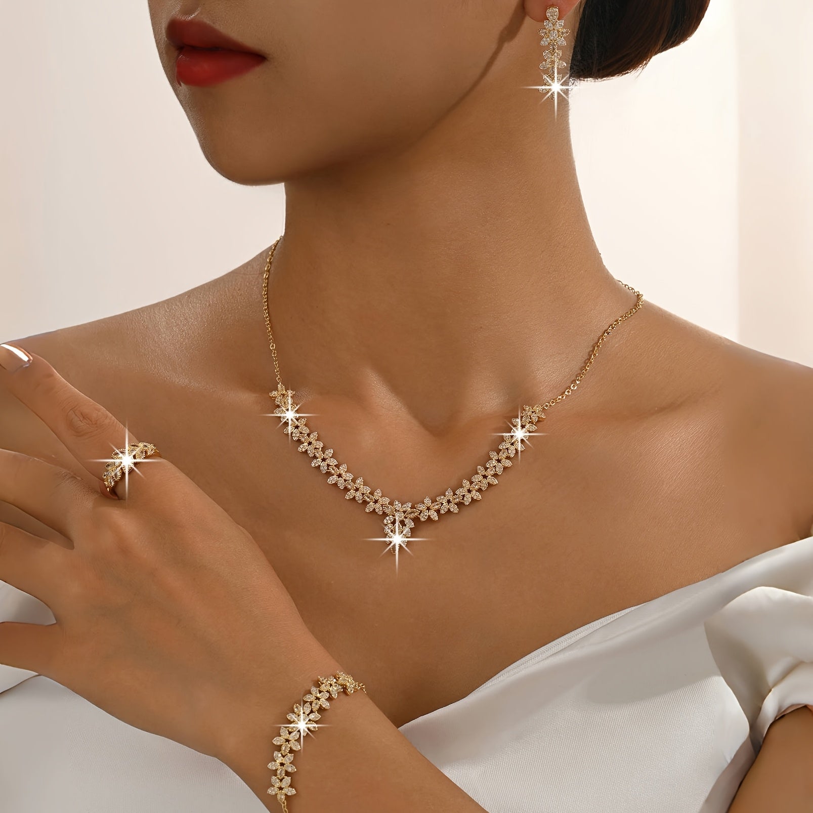 Luxurious Bridal Jewelry Set featuring Star and Flower Designs, 18K Gold Plated, made with Synthetic Zirconia and Copper, perfect for both daily wear and wedding occasions. (5 pieces included)