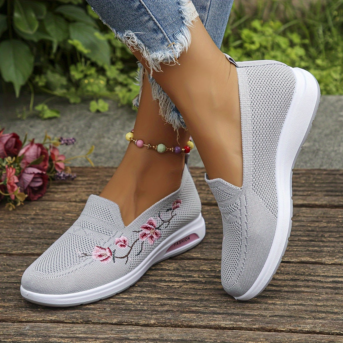 Women's Mesh Breathable Casual Sports Shoes Flat Bottom Comfortable