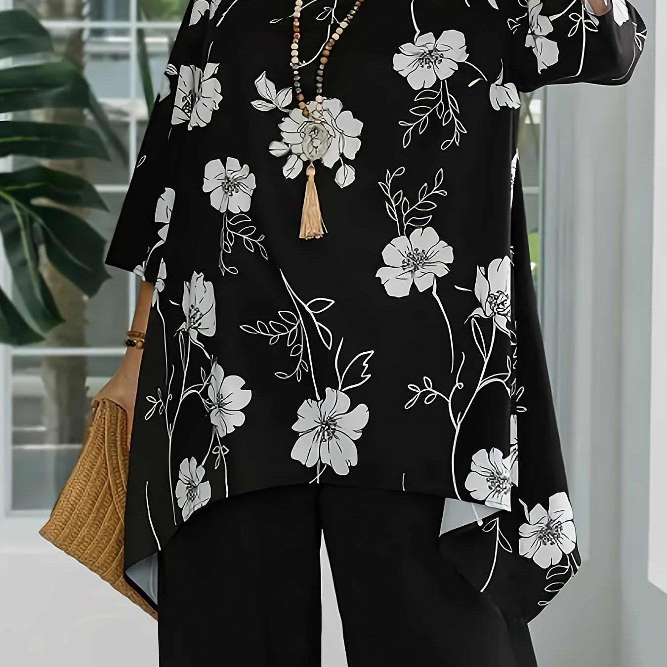 Plus Size Women's Floral Print Asymmetrical Hem Blouse Breathable Casual Top