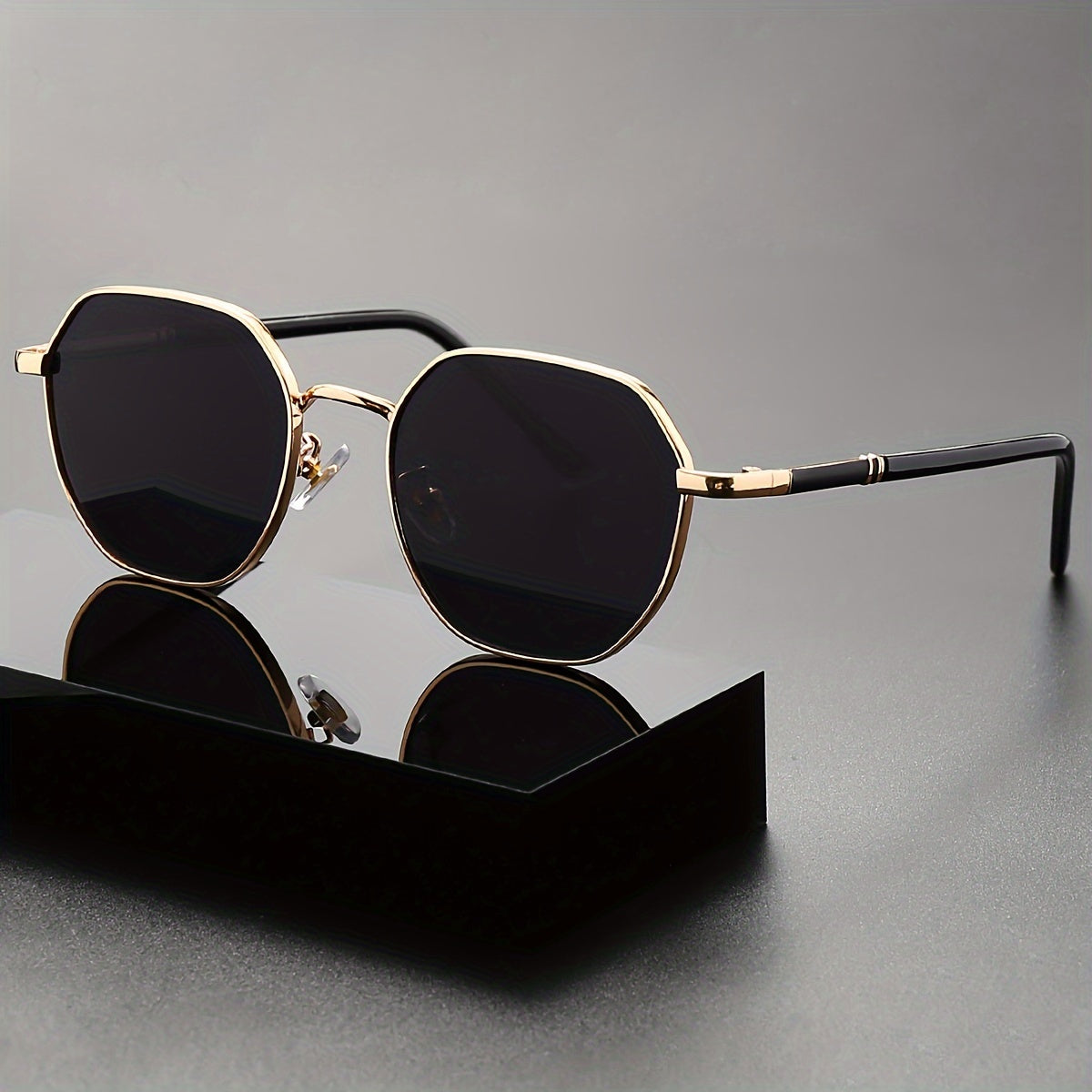 Men's Round Glasses with Copper Frame and Anti-Reflective Lenses for Hiking and Daily Wear