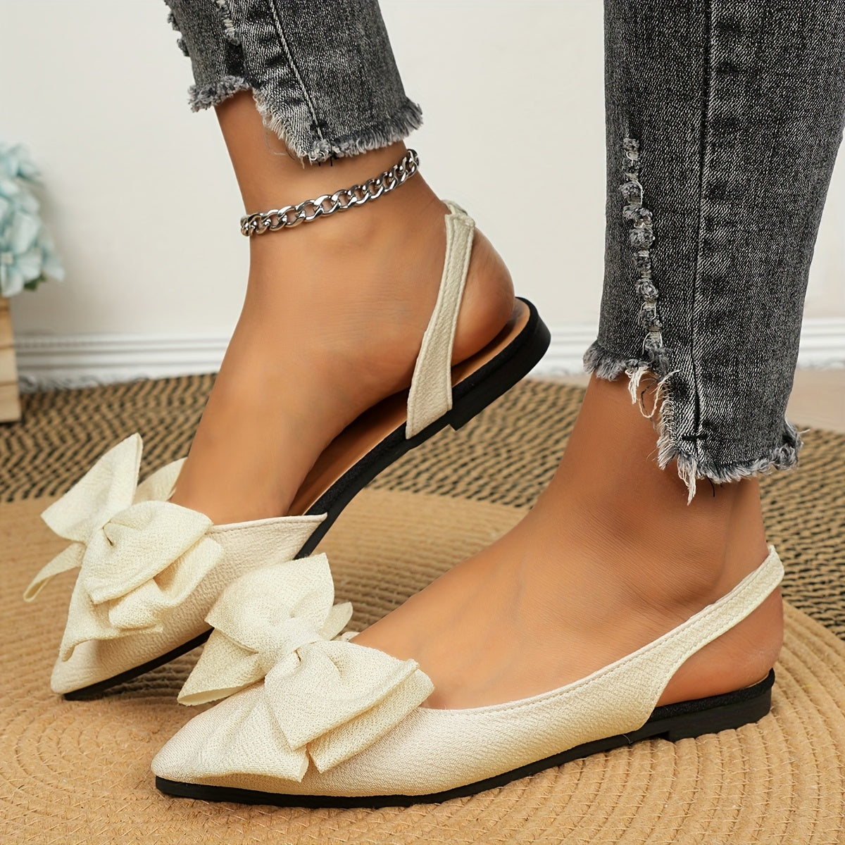 Women's Black Fabric Bow-Decorated Pointed Toe Slip-On Sandals