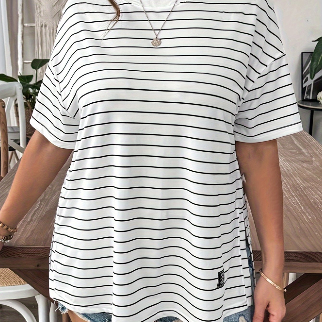 Plus Size Women's Short Sleeve Striped Sports T-Shirt Polyester Elastane