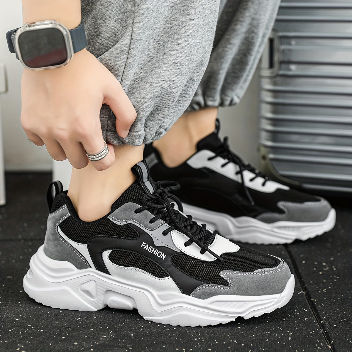 Men's Breathable Non-Slip Platform Sneakers for Street Walking