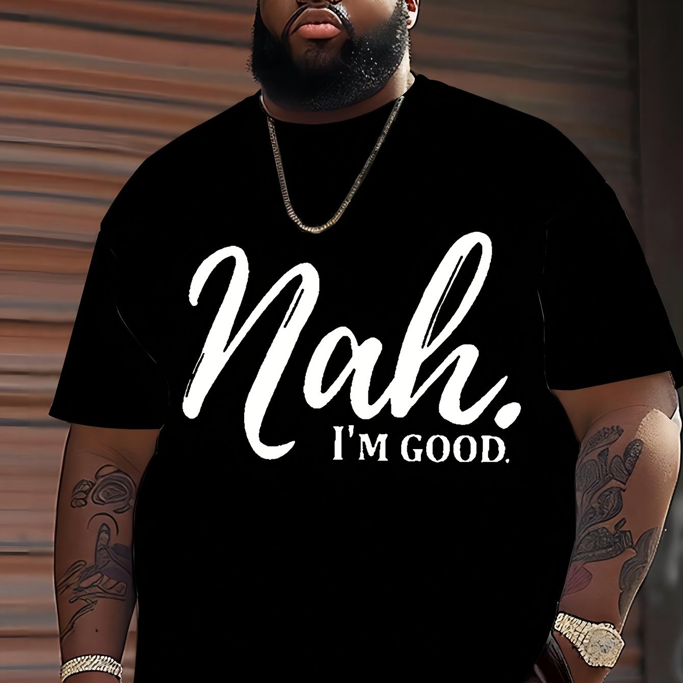 100% Paxta Erkaklar uchun "Nah... Men Yaxshi" dizayni bilan grafik futbolka. Yengil, erkin kesim, yumshoq bo'yin va qisqa yenglar bilan. Mashinada yuvish mumkin va katta o'lchamlarda mavjud.