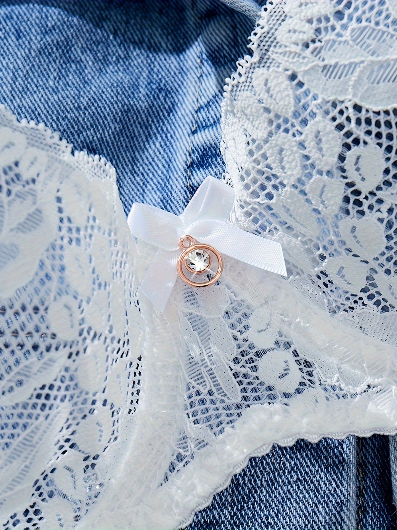 Women’s Spring Lace Lingerie Set Sheer Floral Backless Push-Up Bra Thong