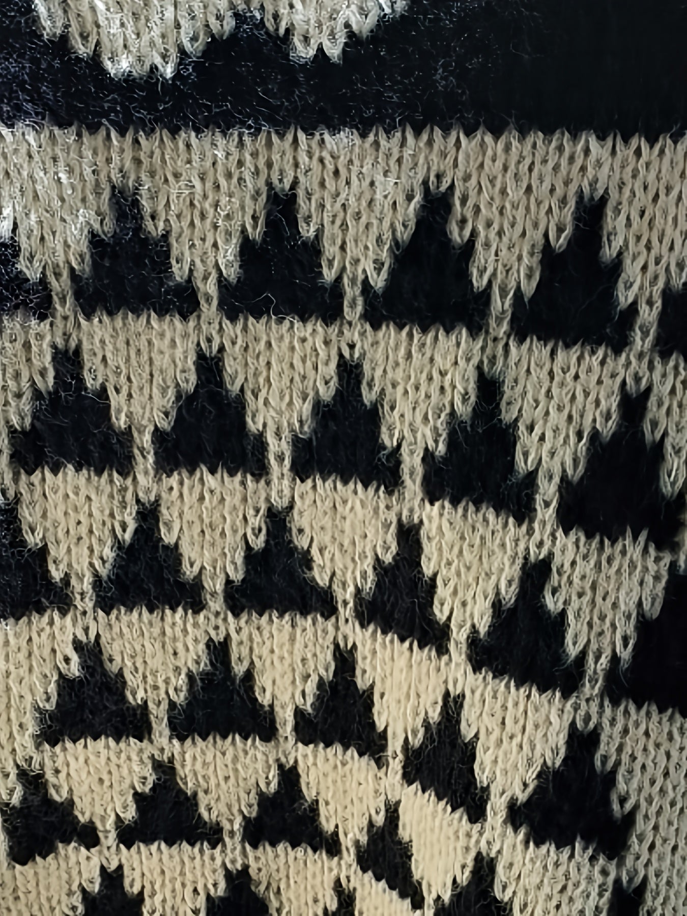 Женский свитер больших размеров с геометрическим узором, длинные рукава, круглый вырез, осень, повседневный