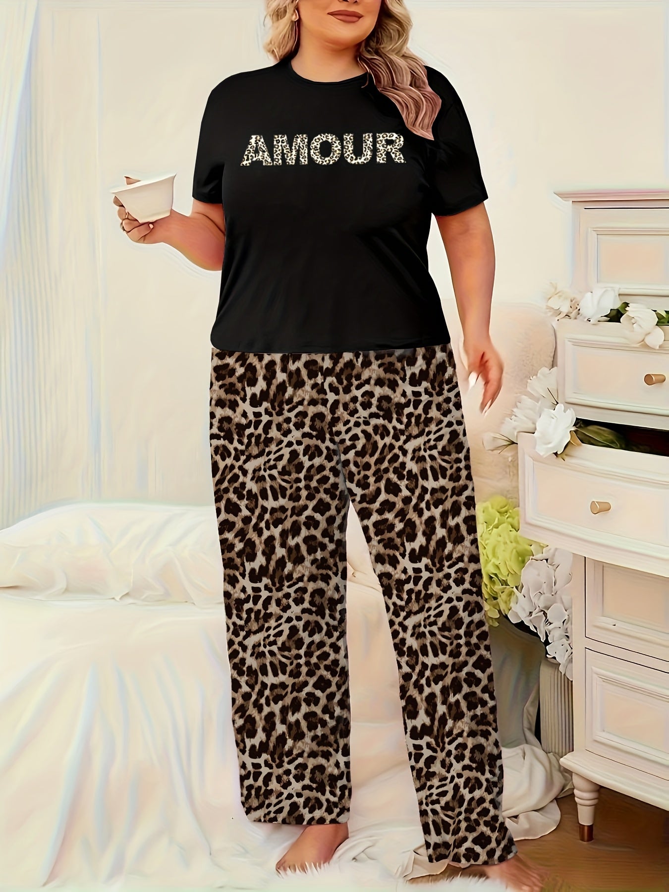Women's Plus Size Leopard Letter Print Pajama Set Short Sleeve Crew Neck Top and Pants