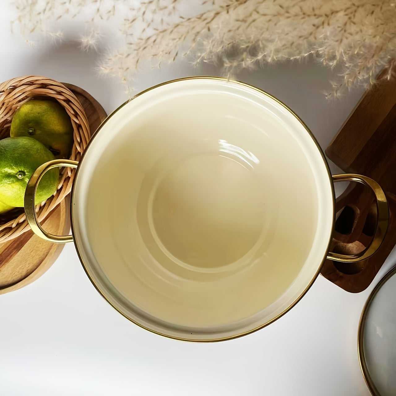 Vintage Enamel Stockpot 30cm Shallow Soup Pot with Lid Handle Induction Compatible