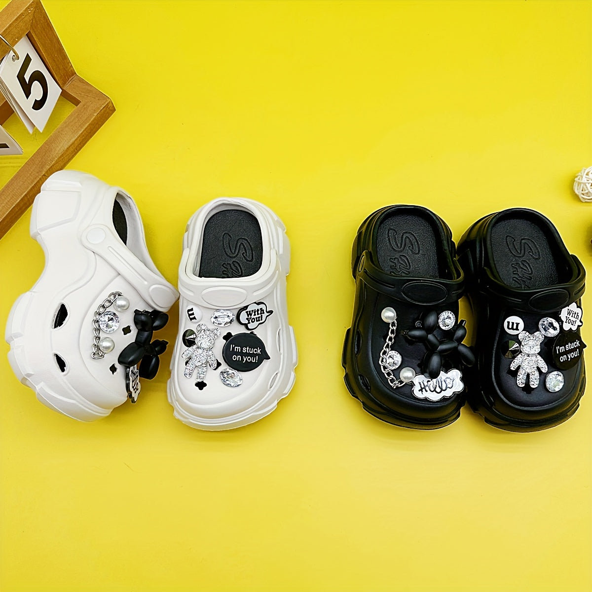 Zapatillas de EVA resistentes al agua con dibujos animados para niños y niñas menores de 14 años