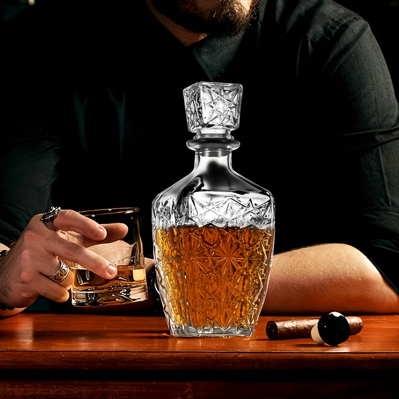 Glass Decanter 800ML for Whiskey Cocktails and Liqueurs Bar Restaurant Party