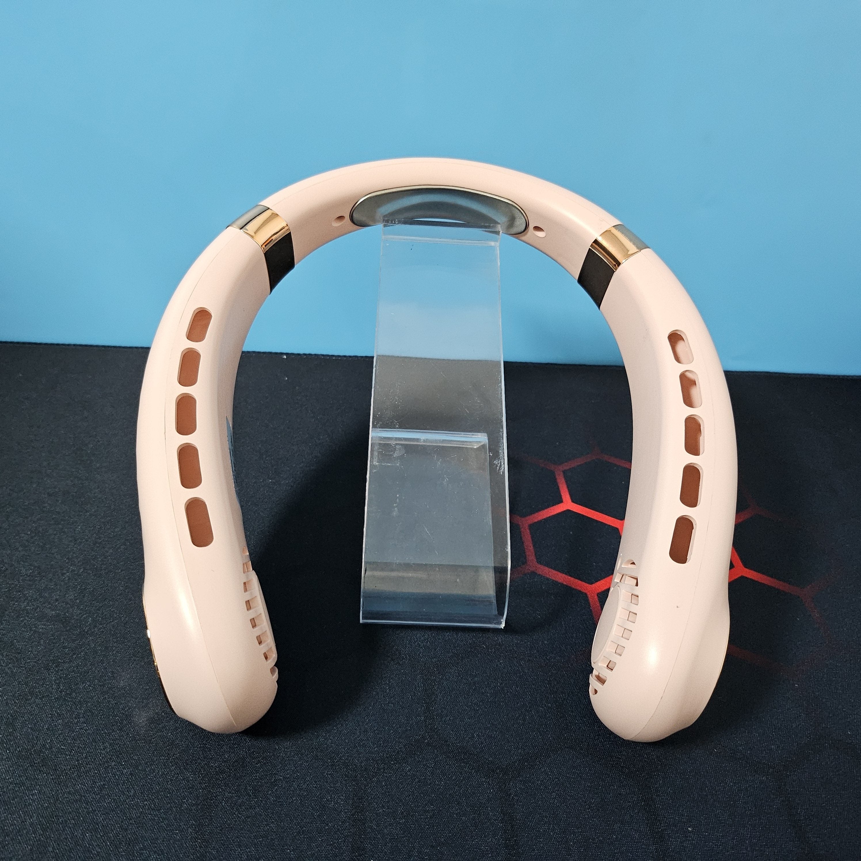 Portativ Bladeless Fan, kiyish uchun qulay, qo'lsiz, USB bilan qayta zaryadlanadigan shaxsiy sovutish ventilyatori