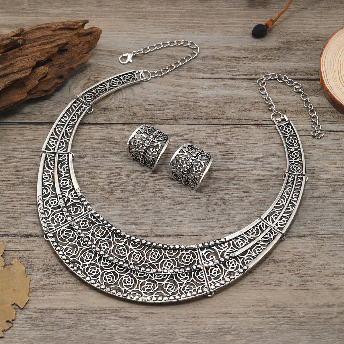 Zamonaviy Vintage Marjon va Quloq uzuklari to'plami, 3-qismli Choker Quloq uzuklari to'plami, Sotuvda mashhur aksessuar