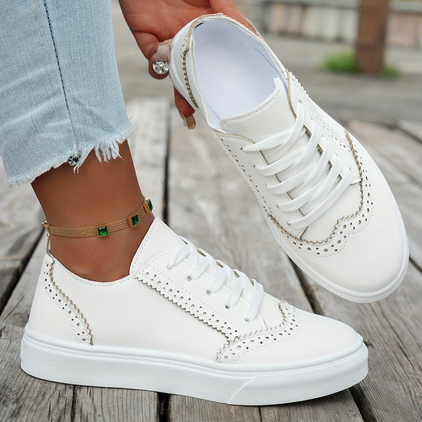 Women's Breathable Mesh Knit Sneakers White Black Red Lightweight Walking Shoes