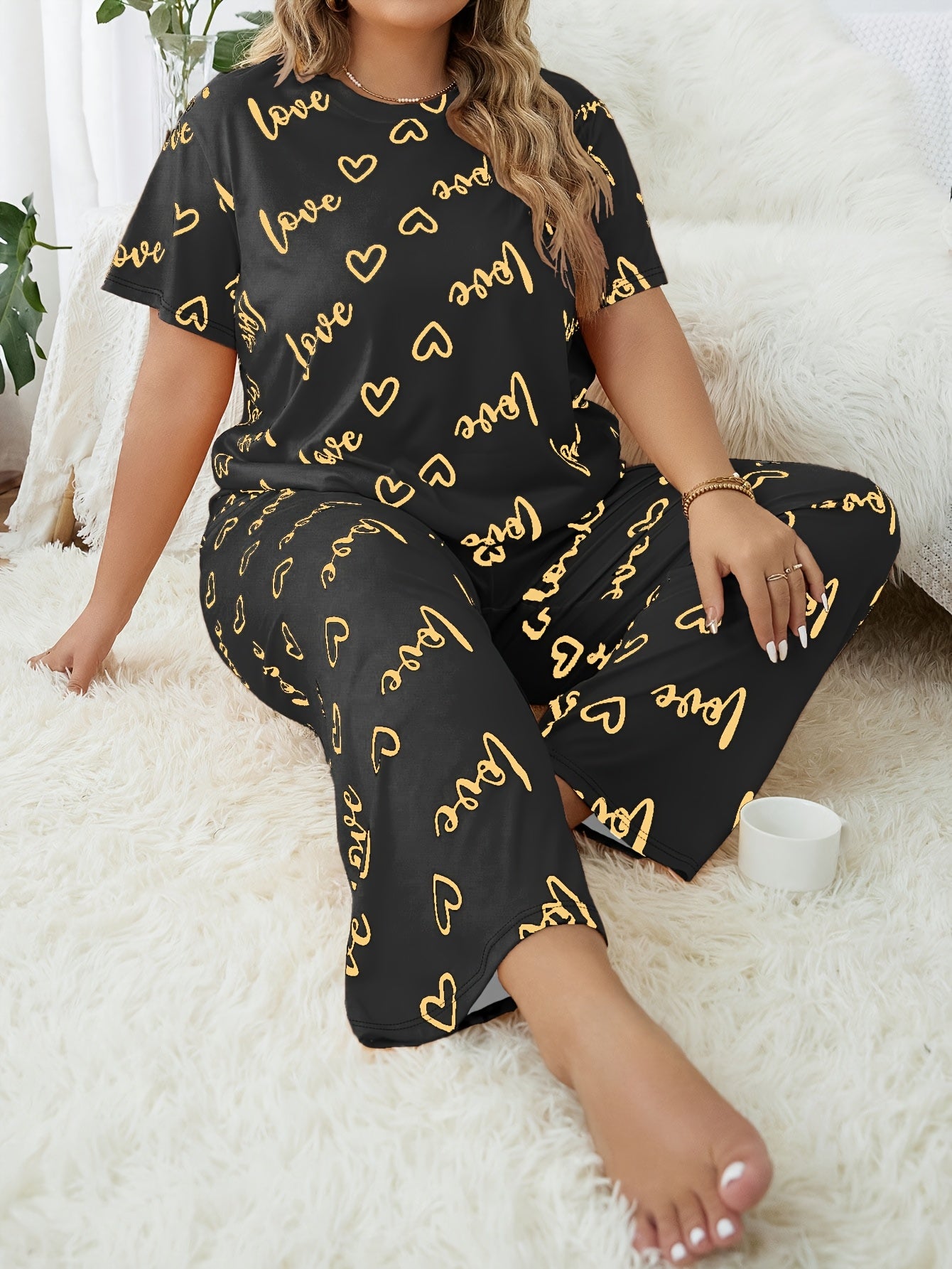 Plus Size Cozy Pajama Set Women Polyester Black with Gold Heart Print