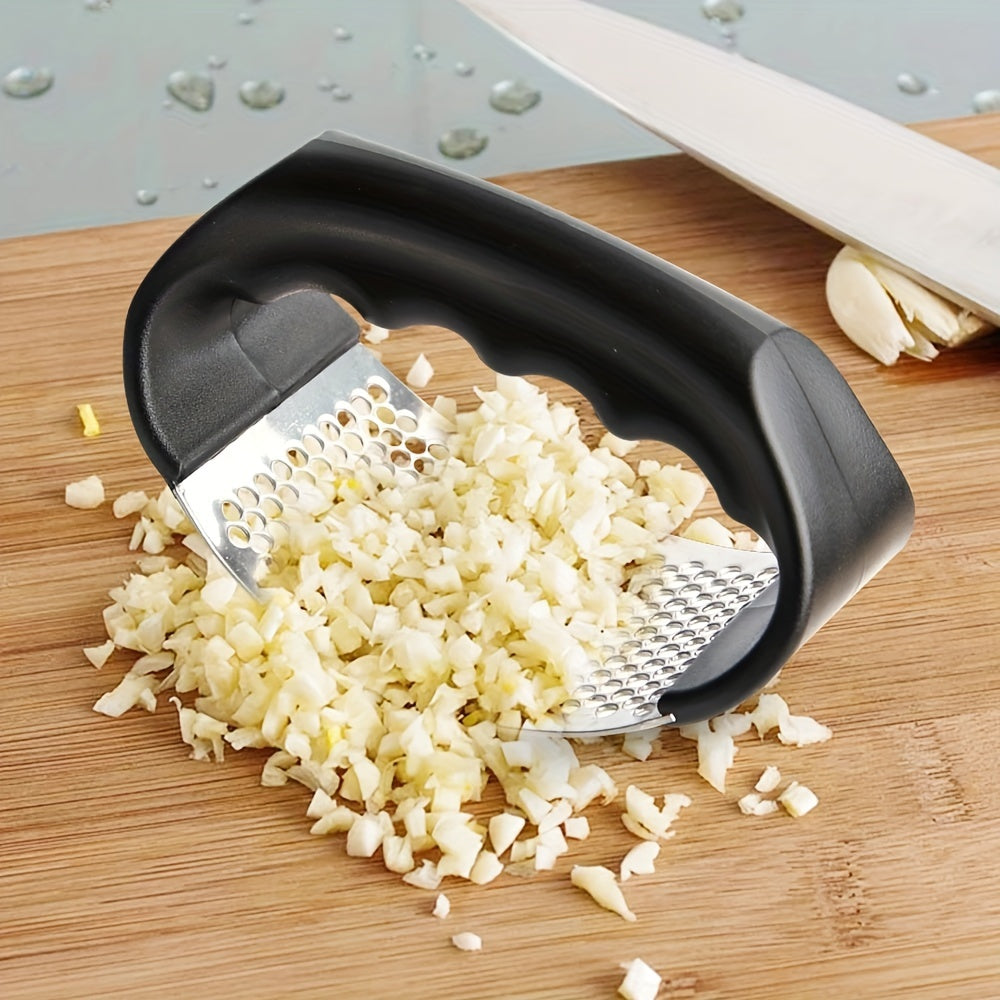 Stainless Steel Garlic Press with Ergonomic Handle for Kitchen Use